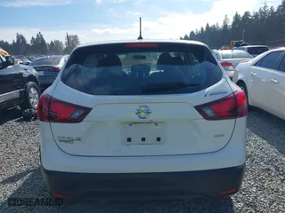 2019 Nissan Rogue Sport S with VIN JN1BJ1CR7KW339122, listed as a IAAI auction lot 40551790 with 87,289 mi miles. Bid and sale history available at carsss.com. Image 17.