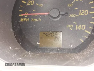 2002 Nissan Altima SL z VIN 1N4AL11D42C286462, wystawiony jako IAAI lot #42442458 z przebiegiem 142 053 mil mil oraz . Historia ofert i sprzedaży dostępna na DreamBid. Obrazek 7.