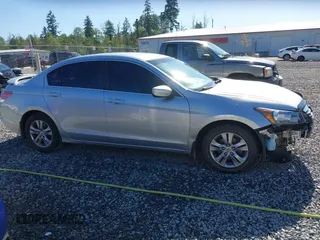 2012 Honda Accord LX Premium z VIN 1HGCP2F41CA042949, wystawiony jako IAAI lot #42369920 z przebiegiem 146 653 mil mil oraz . Historia ofert i sprzedaży dostępna na DreamBid. Obrazek 14.