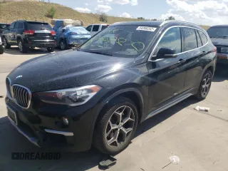 2019 BMW X1 xDrive28i with VIN WBXHT3C53K3H34285, listed as a Copart auction lot 54206252 with 22,883 mi miles. Bid and sale history available at carsss.com. Image 2.