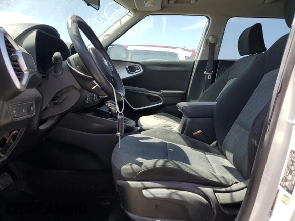 2020 Kia Soul X-Line with VIN KNDJ23AU5L7733335, listed as a Copart auction lot 76155474 with 130,313 mi miles and Non Repairable. Bid and sale history available at carsss.com. Image 7.