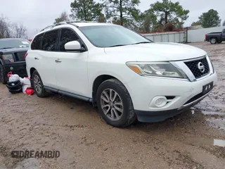2014 Nissan Pathfinder SL with VIN 5N1AR2MN8EC708686, listed as a IAAI auction lot 41378970 with 185,825 mi miles and . Bid and sale history available at DreamBid. Image 1.