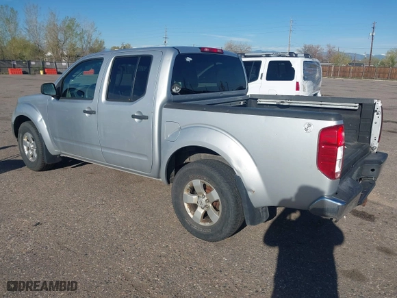 2011 Nissan Frontier PRO-4X with VIN 1N6AD0EV3BC434991, listed as a IAAI auction lot 42086934 with 189,908 mi miles. Bid and sale history available at carsss.com. Image 3.