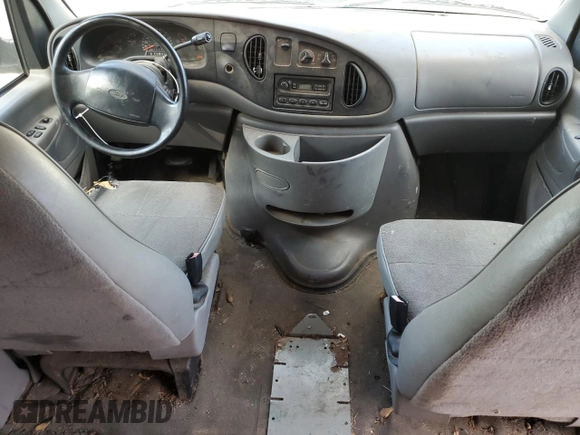 1998 Ford Econoline Cargo with VIN 1FTRE1427WHB30622, listed as a Copart auction lot 78588974 with 148,165 mi miles and Salvage Title. Bid and sale history available at DreamBid. Image 8.