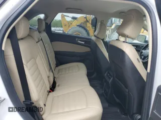 2024 Ford Edge SEL z VIN 2FMPK4J90RBA35500, wystawiony jako Copart lot #52715715 z przebiegiem Nie podano mil oraz Szkoda całkowita • Salvage title. Historia ofert i sprzedaży dostępna na DreamBid. Obrazek 11.