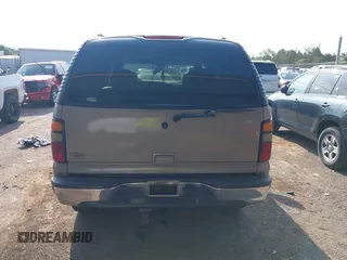 2004 Chevrolet Tahoe LT with VIN 1GNEC13Z34R294550, listed as a IAAI auction lot 42330212 with 298,283 mi miles and . Bid and sale history available at DreamBid. Image 16.