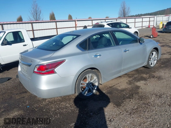2015 Nissan Altima SL with VIN 1N4BL3AP1FC492600, listed as a IAAI auction lot 41724989 with 91,503 mi miles and . Bid and sale history available at carsss.com. Image 4.
