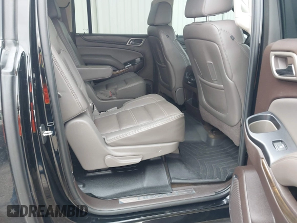 2016 GMC Yukon XL Denali with VIN 1GKS2HKJ2GR128323, listed as a IAAI auction lot 41776970 with 179,270 mi miles and . Bid and sale history available at carsss.com. Image 8.