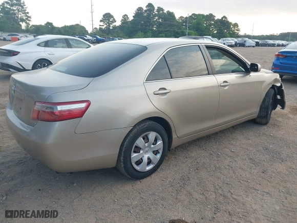 2007 Toyota Camry CE with VIN 4T1BE46K37U156140, listed as a IAAI auction lot 42044238 with 181,297 mi miles. Bid and sale history available at carsss.com. Image 4.