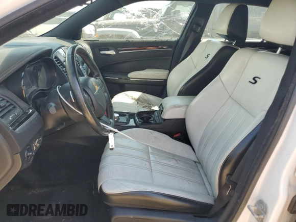 2017 Chrysler 300 S with VIN 2C3CCABG3HH564984, listed as a Copart auction lot 71400614 with 85,902 mi miles and Salvage Title. Bid and sale history available at DreamBid. Image 7.