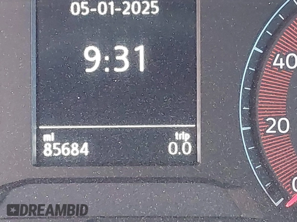 2020 Volkswagen Jetta S z VIN 3VWC57BU6LM102957, wystawiony jako IAAI lot #42170386 z przebiegiem 85 684 mil mil oraz . Historia ofert i sprzedaży dostępna na DreamBid. Obrazek 16.