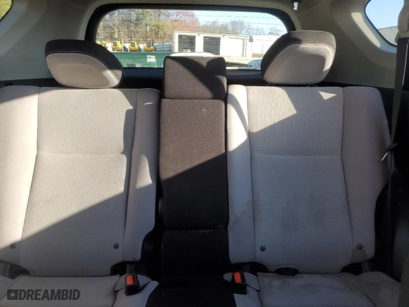 2018 Toyota RAV4 XLE with VIN JTMRFREV7JJ748190, listed as a Copart auction lot 45897455 with 119,164 mi miles and Salvage Title. Bid and sale history available at carsss.com. Image 10.