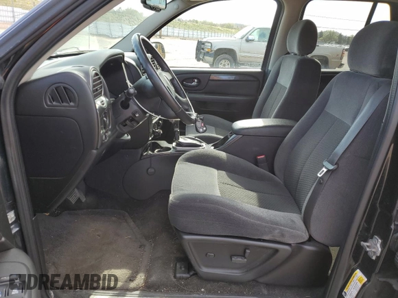 2007 GMC Envoy SLE z VIN 1GKDT13SX72284705, wystawiony jako Copart lot #53304425 z przebiegiem 103 203 mil mil oraz Czysty tytuł • Clean title. Historia ofert i sprzedaży dostępna na DreamBid. Obrazek 7.