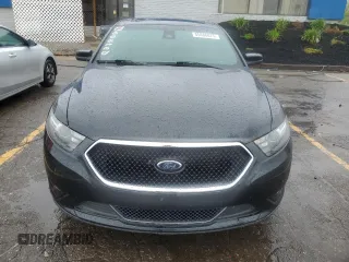 2013 Ford Taurus SHO z VIN 1FAHP2KT9DG155683, wystawiony jako Copart lot #55686075 z przebiegiem 180 283 mil mil oraz Czysty tytuł • Clean title. Historia ofert i sprzedaży dostępna na DreamBid. Obrazek 5.