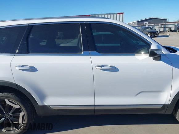 2023 Kia Telluride S with VIN 5XYP6DGC0PG402531, listed as a IAAI auction lot 41377916 with 32,717 mi miles and . Bid and sale history available at DreamBid. Image 14.