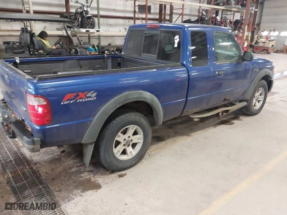 2004 Ford Ranger XL Fleet with VIN 1FTZR45EX4PB52616, listed as a IAAI auction lot 41663538 with 183,550 mi miles. Bid and sale history available at carsss.com. Image 4.