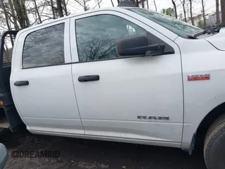 2020 Ram 2500 Tradesman with VIN 3C7WR4HJXLG201931, listed as a IAAI auction lot 41832892 with 86,215 mi miles. Bid and sale history available at carsss.com. Image 13.