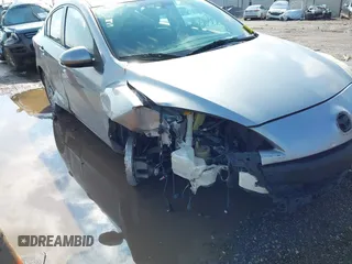 2013 Mazda 3 i Touring with VIN JM1BL1VP5D1750277, listed as a IAAI auction lot 42010525 with 174,192 mi miles and . Bid and sale history available at carsss.com. Image 6.