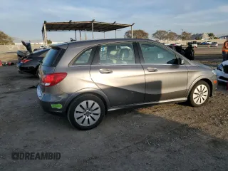 2017 Mercedes-Benz B Electric Drive with VIN WDDVP9AB6HJ015913, listed as a Copart auction lot 44676995 with Not Provided miles and Clean Title. Bid and sale history available at DreamBid. Image 3.