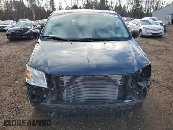 2009 Dodge Grand Caravan SE with VIN 2D8HN44EX9R530854, listed as a Copart auction lot 82131104 with 161,933 mi miles and Salvage title. Bid and sale history available at DreamBid. Image 5.