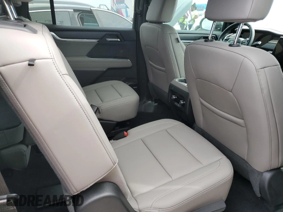 2024 GMC Acadia FWD Elevation z VIN 1GKENKKS7RJ172006, wystawiony jako Copart lot #74975404 z przebiegiem 3311 mil mil oraz Szkoda całkowita • Salvage title. Historia ofert i sprzedaży dostępna na DreamBid. Obrazek 11.