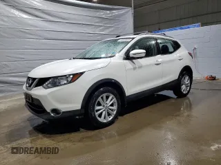2017 Nissan Rogue SV with VIN JN1BJ1CR3HW100692, listed as a Copart auction lot 50035505 with 137,776 mi miles and Salvage title. Bid and sale history available at DreamBid. Image 1.