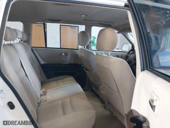 2001 Toyota Highlander with VIN JTEGF21AX10022116, listed as a IAAI auction lot 41604066 with 119,033 mi miles. Bid and sale history available at carsss.com. Image 8.
