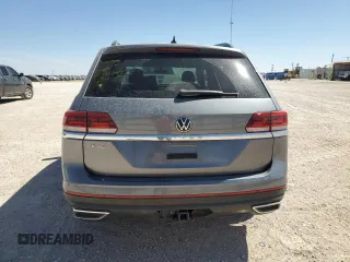2022 Volkswagen Atlas SE z VIN 1V2JR2CA5NC518233, wystawiony jako Copart lot #50348755 z przebiegiem 26 853 mil mil oraz Szkoda całkowita • Salvage title. Historia ofert i sprzedaży dostępna na DreamBid. Obrazek 6.