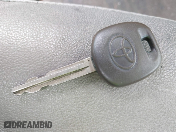 2011 Toyota Camry LE with VIN 4T1BF3EK7BU582186, listed as a IAAI auction lot 42108074 with 226,835 mi miles and . Bid and sale history available at DreamBid. Image 11.
