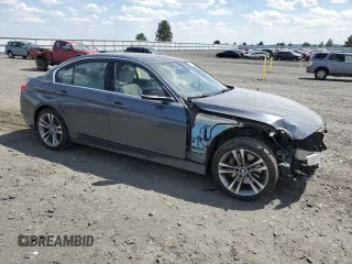 2015 BMW 3 Series 335i xDrive с VIN WBA3B9G53FNR93869, выставлен на аукционе Copart как лот 62071505 с пробегом 60 225 миль миль и Списание • Salvage title. История ставок и продаж доступна на DreamBid. Изображение 4.