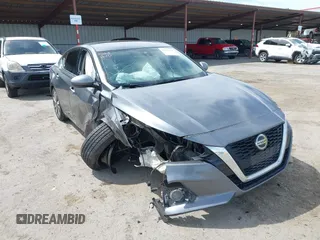 2019 Nissan Altima SL with VIN 1N4BL4EV1KC187977, listed as a IAAI auction lot 42001125 with 157,080 mi miles and . Bid and sale history available at DreamBid. Image 6.