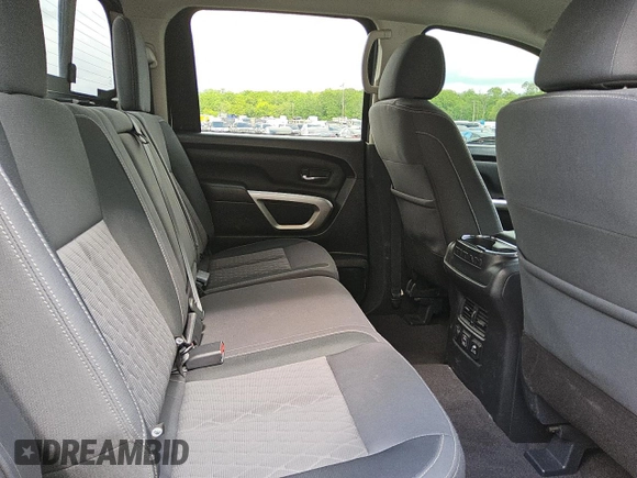 2022 Nissan Titan SV with VIN 1N6AA1ED8NN102141, listed as a Copart auction lot 56734745 with 44,379 mi miles and Clean title. Bid and sale history available at DreamBid. Image 10.