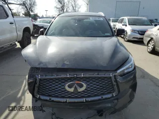 2019 Infiniti QX50 LUXE with VIN 3PCAJ5M10KF123447, listed as a Copart auction lot 39307983 with 63,727 mi miles. Bid and sale history available at carsss.com. Image 5.