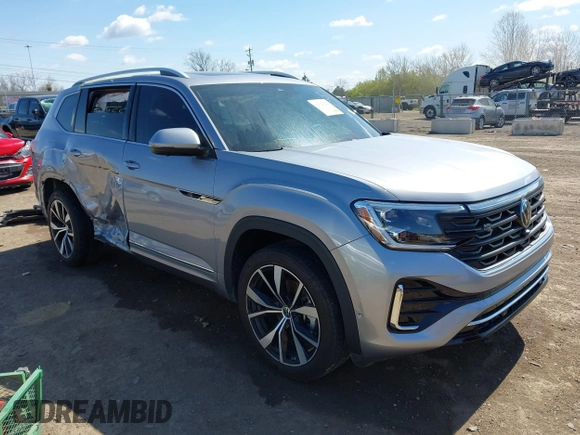 2024 Volkswagen Atlas SEL Premium R-Line z VIN 1V2FR2CA2RC551914, wystawiony jako IAAI lot #42028289 z przebiegiem 16 240 mil mil oraz . Historia ofert i sprzedaży dostępna na DreamBid. Obrazek 1.