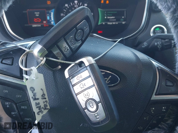 2018 Ford Fusion Energi SE with VIN 3FA6P0PU4JR123581, listed as a IAAI auction lot 41134246 with 226,813 mi miles. Bid and sale history available at carsss.com. Image 11.