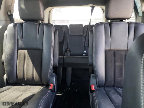 2019 Dodge Grand Caravan SXT with VIN 2C4RDGCG5KR562319, listed as a Copart auction lot 53356455 with 102,092 mi miles and Salvage Title. Bid and sale history available at carsss.com. Image 10.