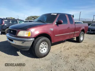 1998 Ford F-150 XL with VIN 1FTRX17L4WNB07587, listed as a Copart auction lot 85388044 with 298,711 mi miles and Clean title. Bid and sale history available at DreamBid. Image 1.