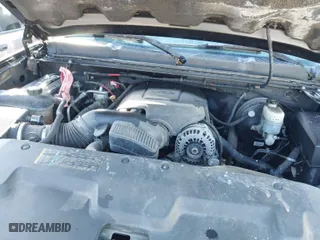 2007 Chevrolet Silverado 1500 LT w/1LT with VIN 2GCEK19J971628509, listed as a IAAI auction lot 41227422 with 303,725 mi miles. Bid and sale history available at carsss.com. Image 10.