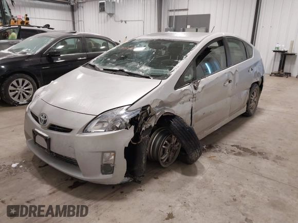 2010 Toyota Prius II with VIN JTDKN3DUXA0214469, listed as a IAAI auction lot 41588464 with 127,848 mi miles. Bid and sale history available at carsss.com. Image 17.