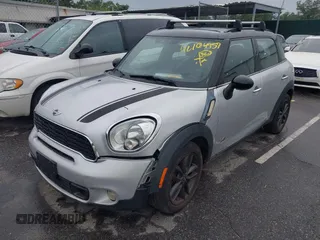 2012 MINI Countryman S with VIN WMWZC5C5XCWL55727, listed as a IAAI auction lot 42704959 with 104,000 mi miles and . Bid and sale history available at DreamBid. Image 2.