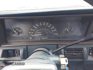 1991 Oldsmobile Cutlass Ciera z VIN 1G3AM54N3M6309525, wystawiony jako IAAI lot #42261904 z przebiegiem 121 774 mil mil oraz . Historia ofert i sprzedaży dostępna na DreamBid. Obrazek 7.