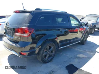 2020 Dodge Journey Crossroad with VIN 3C4PDCGB3LT231591, listed as a IAAI auction lot 41846481 with 108,531 mi miles and . Bid and sale history available at DreamBid. Image 4.