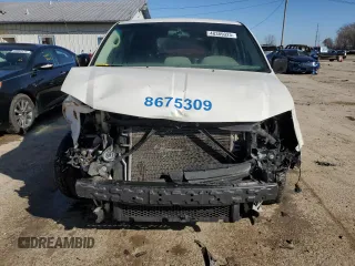 2008 Dodge Grand Caravan SE with VIN 2D8HN44H58R705763, listed as a Copart auction lot 48389925 with 227,777 mi miles and Salvage title. Bid and sale history available at DreamBid. Image 5.
