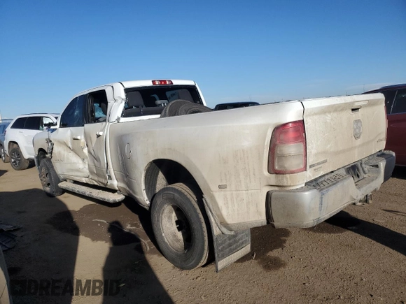 2021 Ram 3500 Big Horn with VIN 3C63RRHL5MG527756, listed as a Copart auction lot 42925284 with 90,331 mi miles and Salvage Title. Bid and sale history available at carsss.com. Image 2.