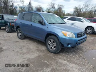 2007 Toyota RAV4 with VIN JTMBD33V575057166, listed as a IAAI auction lot 42015734 with 202,862 mi miles. Bid and sale history available at carsss.com. Image 1.