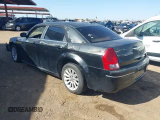 2007 Chrysler 300 Touring with VIN 2C3KA53G97H792641, listed as a IAAI auction lot 42071649 with 144,258 mi miles. Bid and sale history available at carsss.com. Image 3.