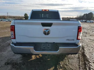 2022 Ram 2500 Tradesman with VIN 3C6UR5CJ5NG391794, listed as a Copart auction lot 88701305 with 100,954 mi miles and Clean Title. Bid and sale history available at carsss.com. Image 6.
