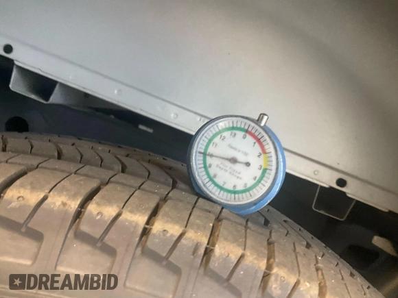 2021 Ford F-150 XL с VIN 1FTEW1CP9MFC76621, выставлен на аукционе IAAI как лот 42785458 с пробегом 25 280 миль миль и . История ставок и продаж доступна на DreamBid. Изображение 16.
