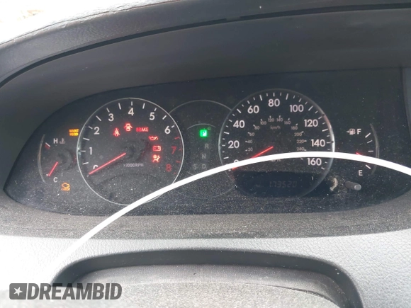 2005 Toyota Avalon XL with VIN 4T1BK36B85U013619, listed as a IAAI auction lot 42209645 with 173,520 mi miles and . Bid and sale history available at carsss.com. Image 7.