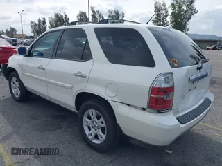 2004 Acura MDX Touring Pkg w/Navigation with VIN 2HNYD18834H520180, listed as a IAAI auction lot 41934124 with 201,817 mi miles. Bid and sale history available at carsss.com. Image 3.